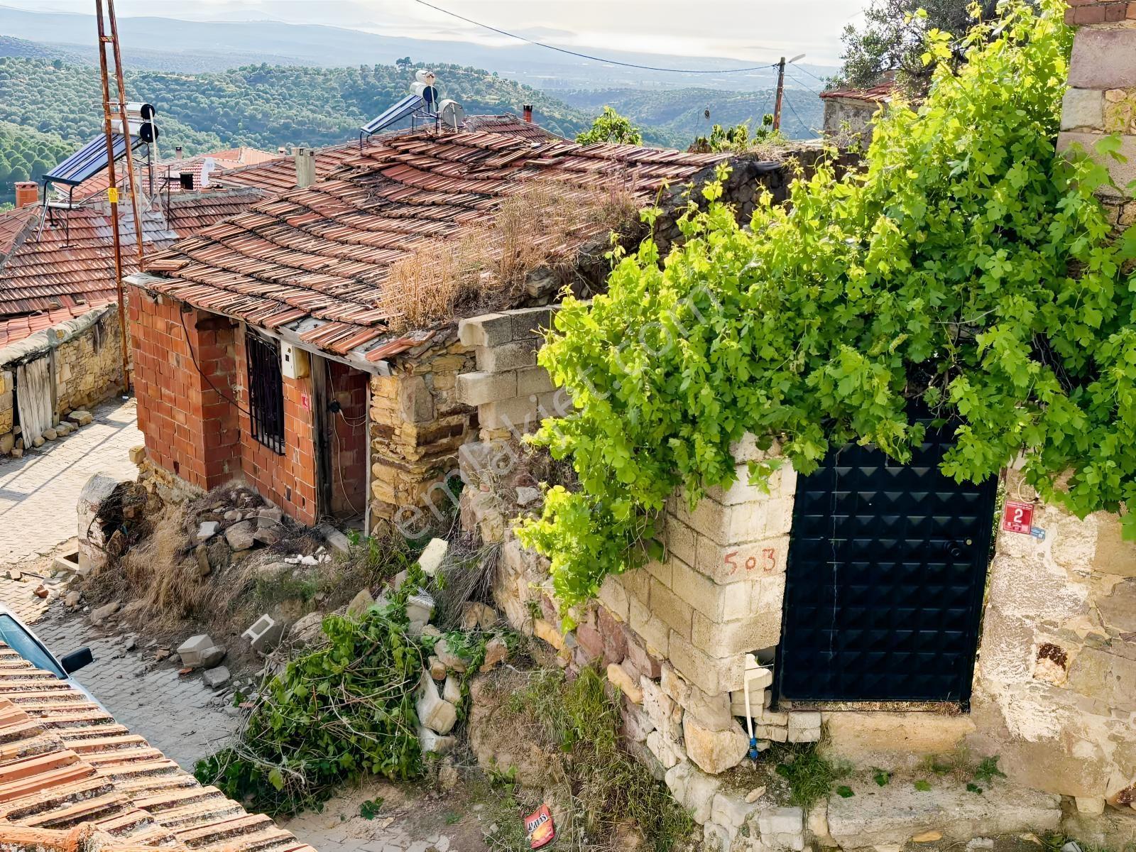 Uçardan Deniz Man Zaralı Hacı Hüseyinlerde Köy Evi - Görsel 2