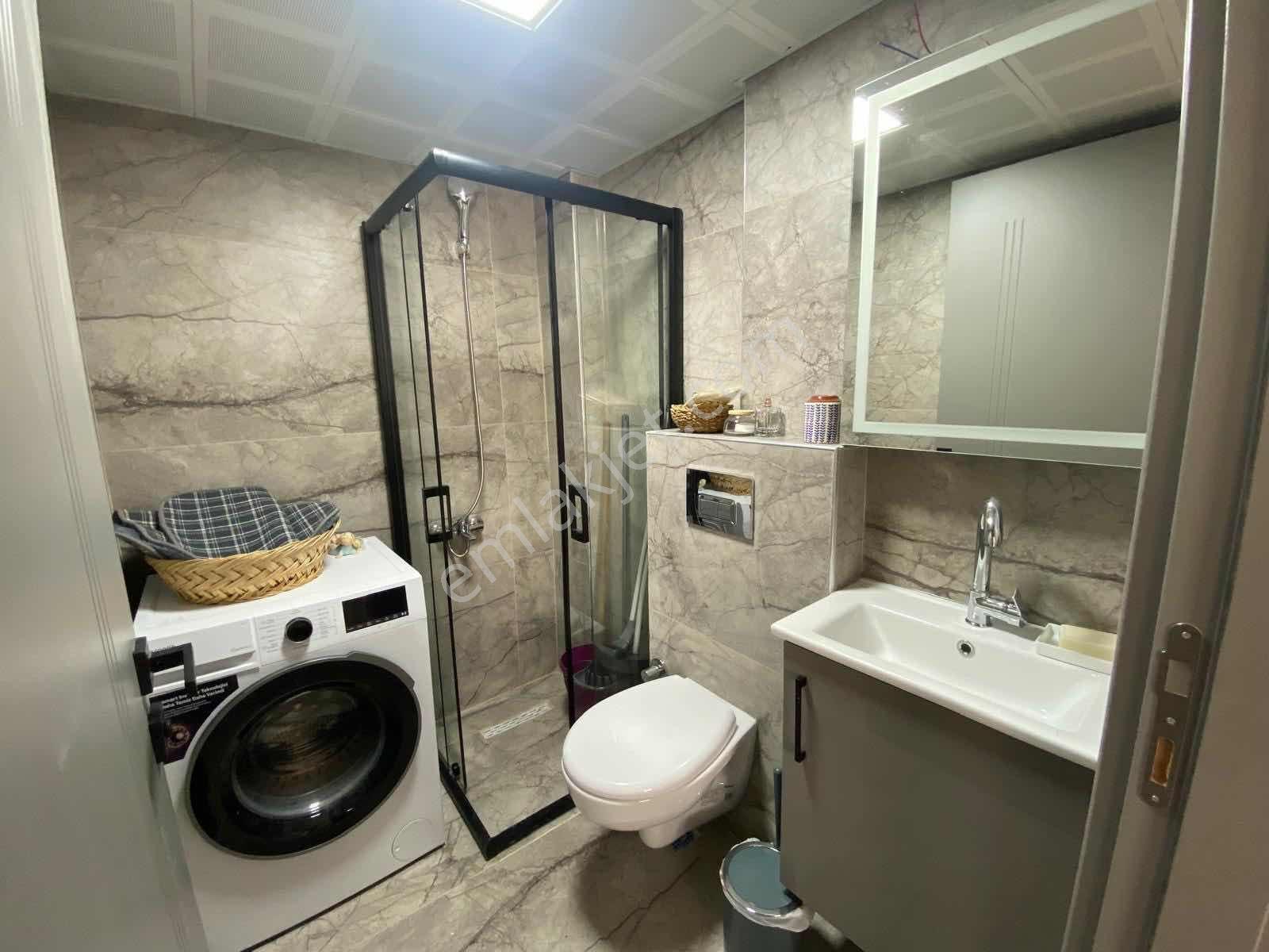 Alaçatıdan İncekte Ara Katta Eşyalı Kiralık 2+1 - Görsel 28