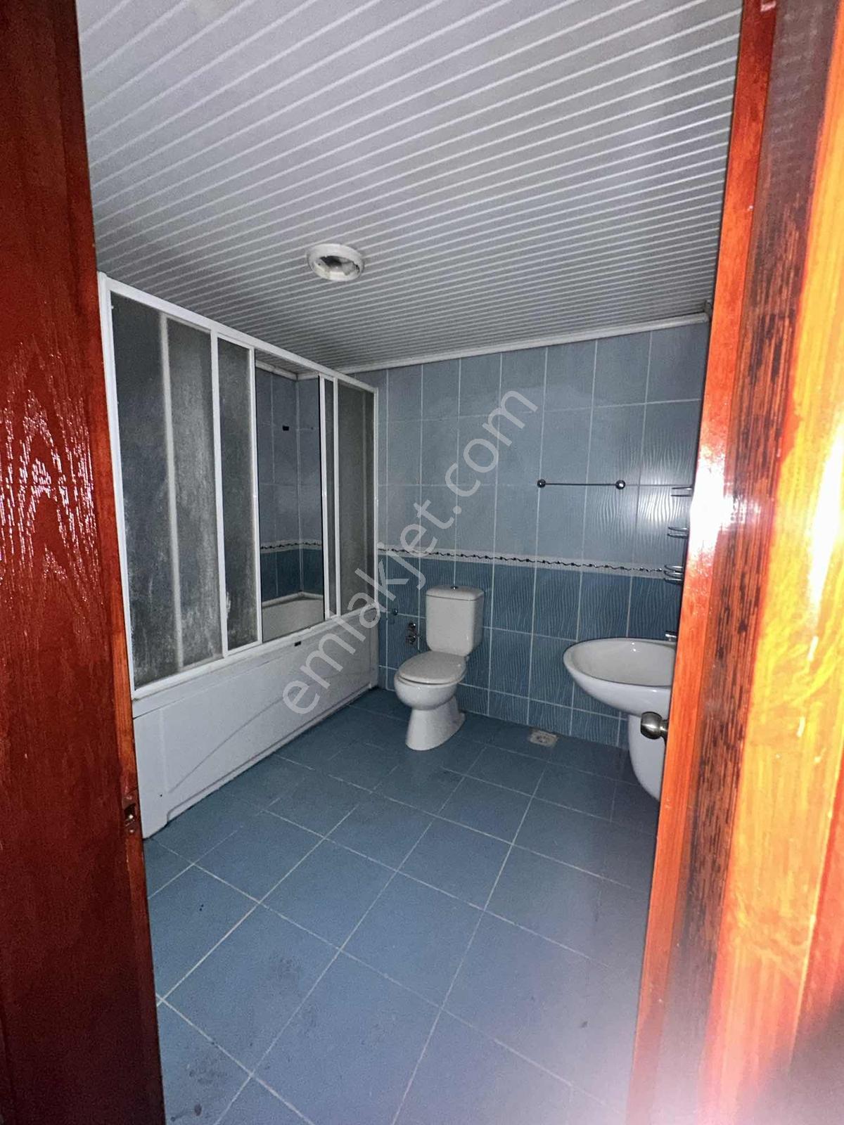 Vatan Mahallesi Fatih Kuran Kursu Arkası Kiralık 3+1 Daire - Görsel 12