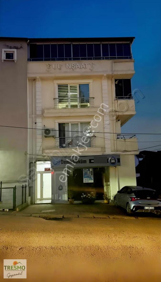 İzmit Dereli Okulları Bölgesinde Satılık 2+1 Çatı Dublex Daire - Görsel 13