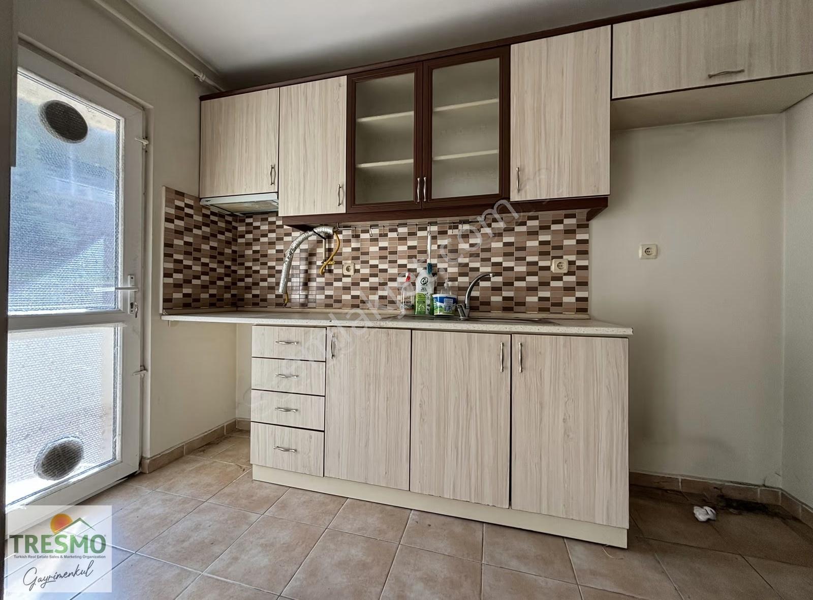 İzmit Kent Konut 3. Etapta Ara Kat Kiralık 2+1 Daire - Görsel 3