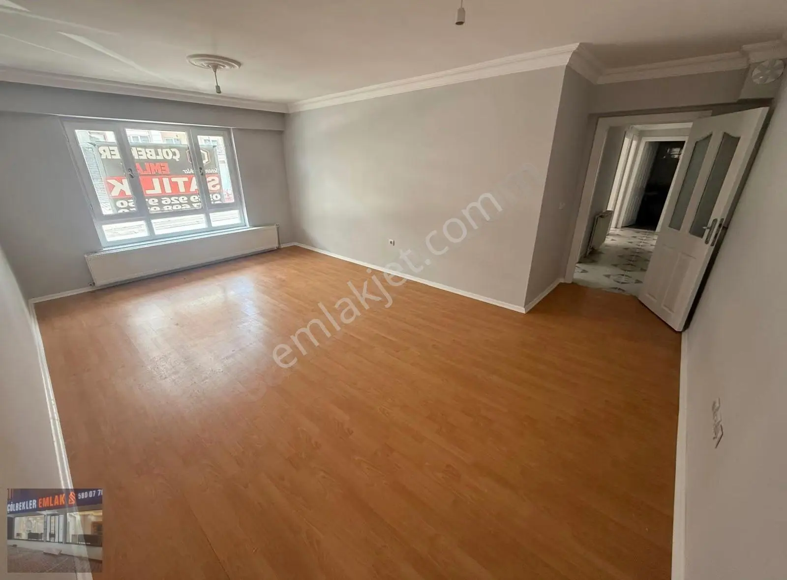 Bademlik Cadde Üzeri 3+1 Kat'ta Ön Cephe Geniş M2 Çift Balkon!!