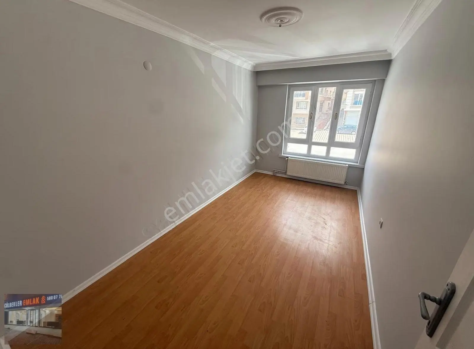 Bademlik Cadde Üzeri 3+1 Kat'ta Ön Cephe Geniş M2 Çift Balkon!! - Görsel 30