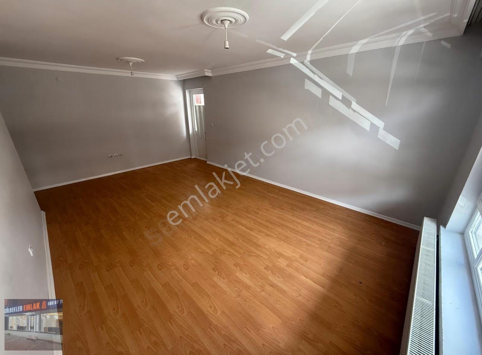Bademlik Cadde Üzeri 3+1 Kat'ta Ön Cephe Geniş M2 Çift Balkon!! - Görsel 20