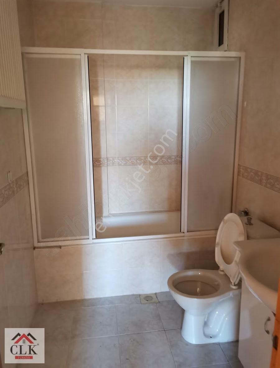 Bulgurlu Metroya Yakın, Butik Sitede, Kiralık 4+1 Dubleks Daire - Görsel 28