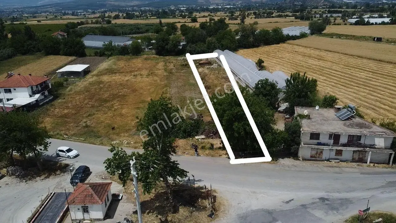 Yetişen Alır Seydikemer Döğer Mah Köyiçi İmarlı Arazi
