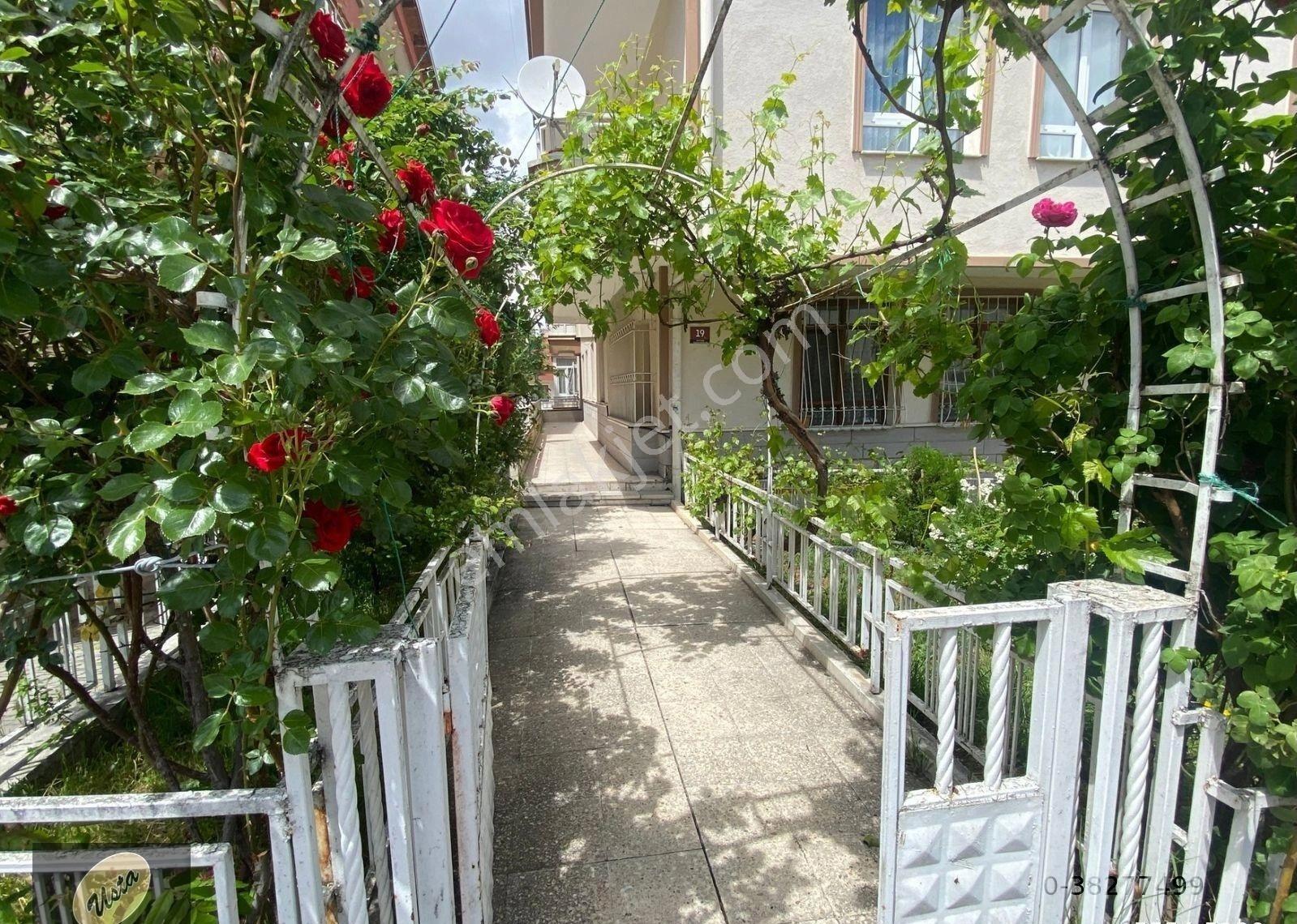 Balgat Hüsrev Ve Bakanlıklar Yakını 3+1 Kullanışlı Daire... - Görsel 35