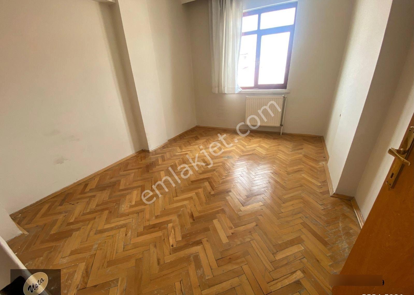 Balgat Hüsrev Ve Bakanlıklar Yakını 3+1 Kullanışlı Daire... - Görsel 2