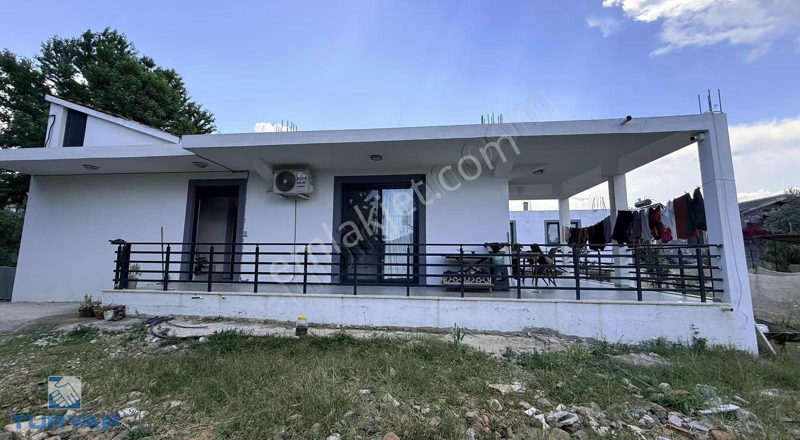 Okullar Bölgesinde Satılık Tarla Ve Kargır Ev - Görsel 2