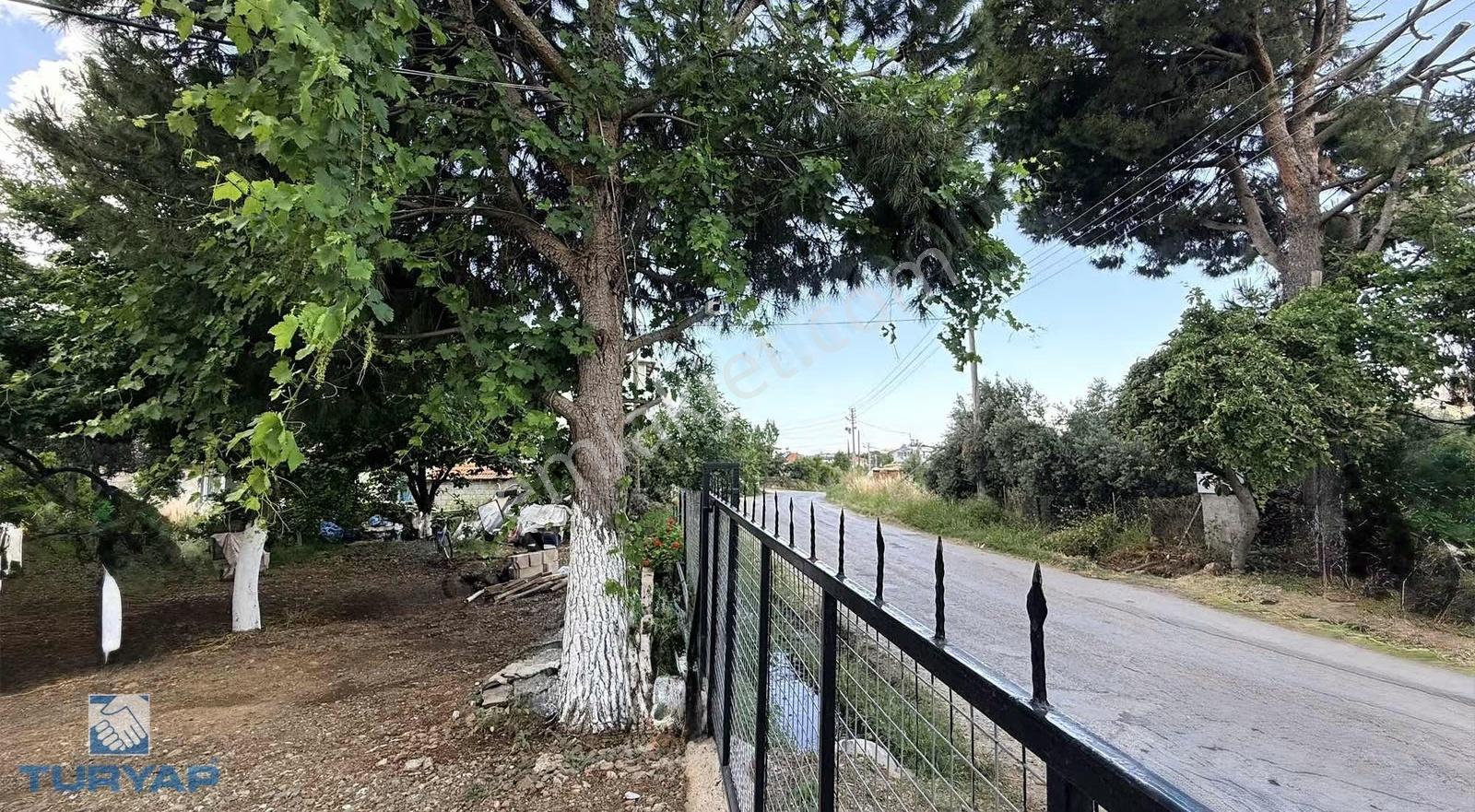 Okullar Bölgesinde Satılık Tarla Ve Kargır Ev - Görsel 11