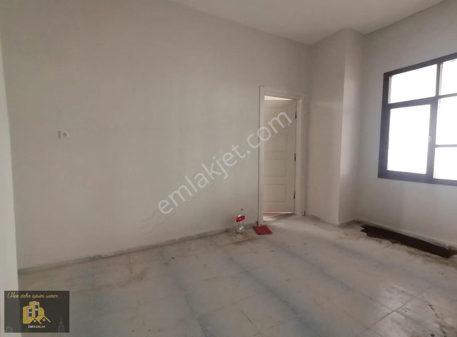Emfadan Güzelyalı Mahallesi Agiad Okuluna Yakın 1+1 Daire - Görsel 6