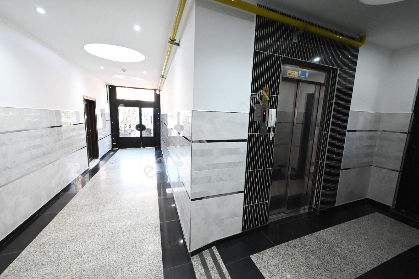 Üstünkent'ten Forum Avm Yakını Satılık Eşyalı 3+1 Geniş Daire - Görsel 37