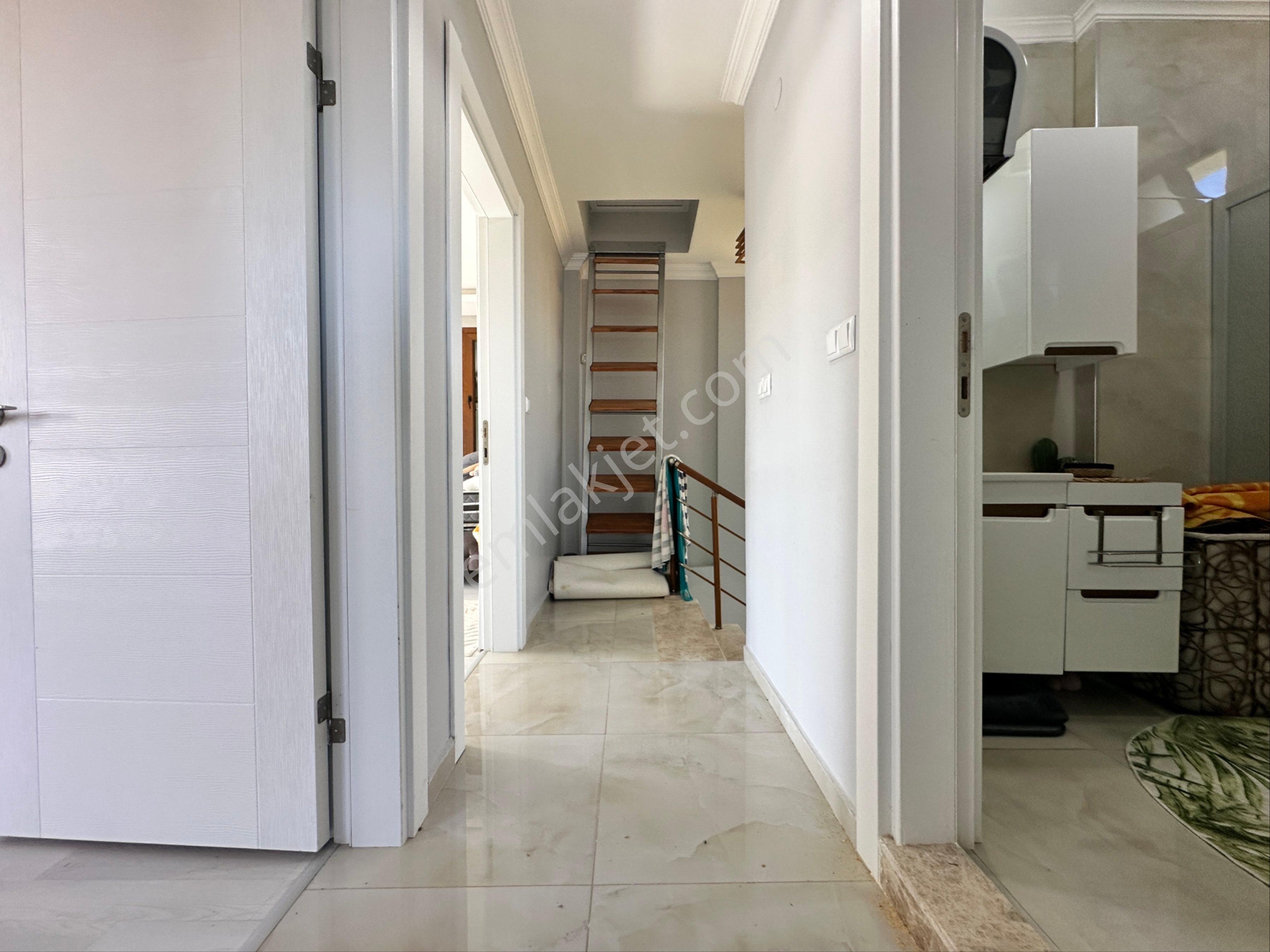 Seferihisar Doğanbeyde Şok Fiyat 3+1 Havuzlu Müstakil Villa Acil Fiyatla Satışta - Görsel 20