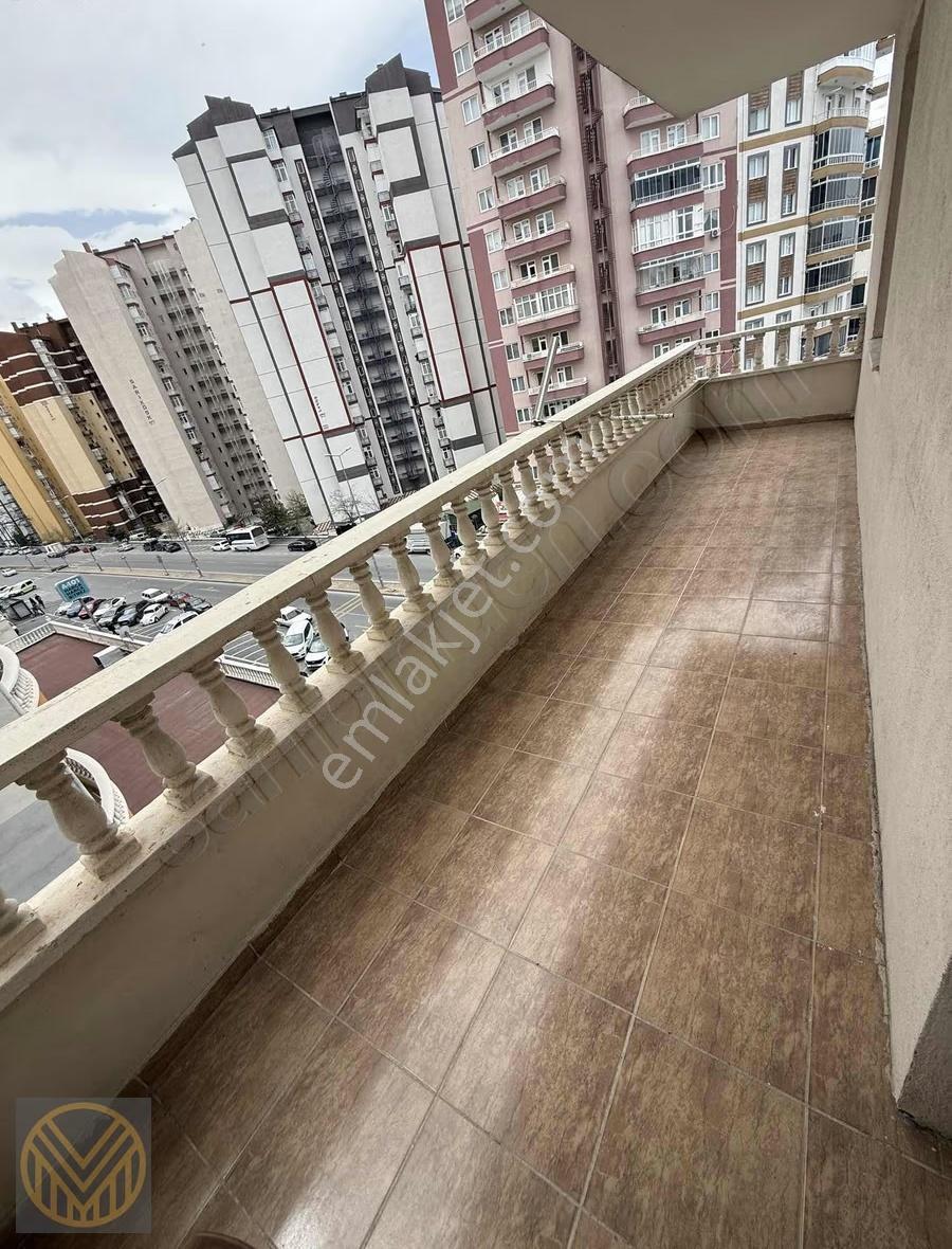 Mimsinde Mükemmel Konumda İçi Full Yapılı Acil Satılık Daire! - Görsel 8