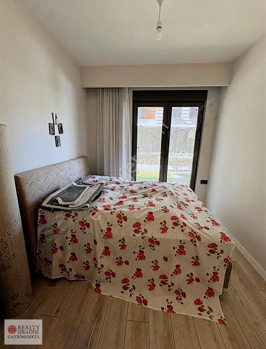 Realty Sıradışından Güzelbağda,donanımlı Sitede 2+1 Bahçe Katı - Görsel 2