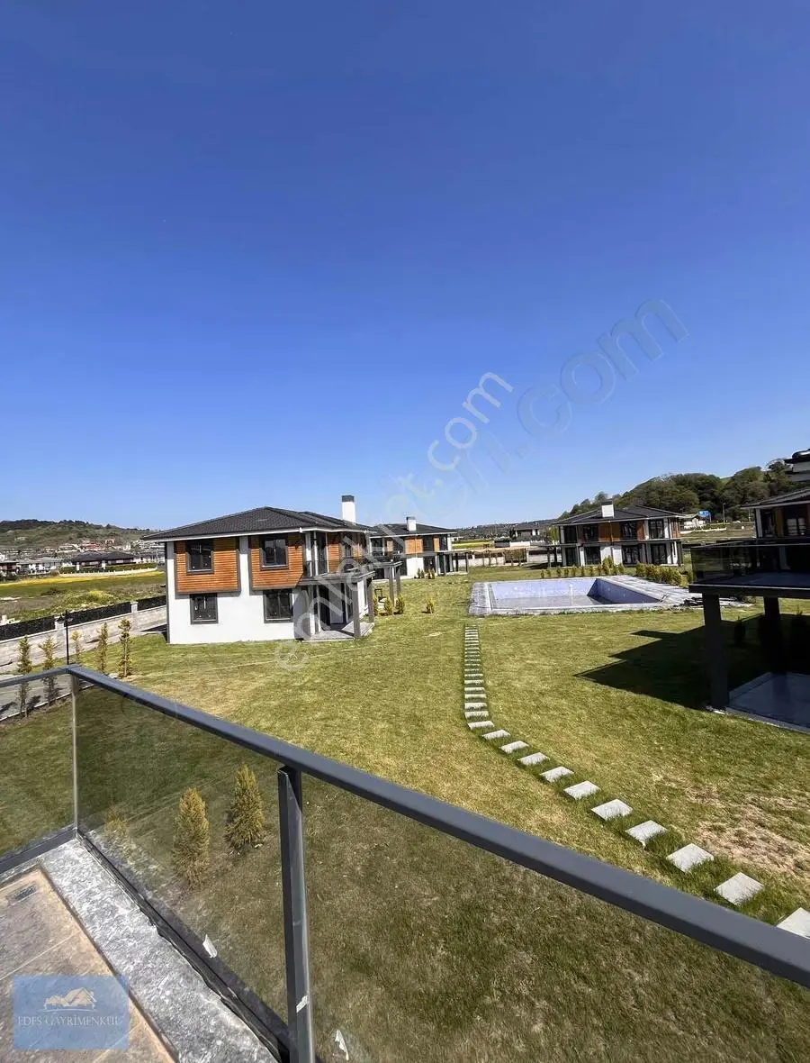 Şilede 3+1 Bahçeli Havuzlu Villa - Görsel 20