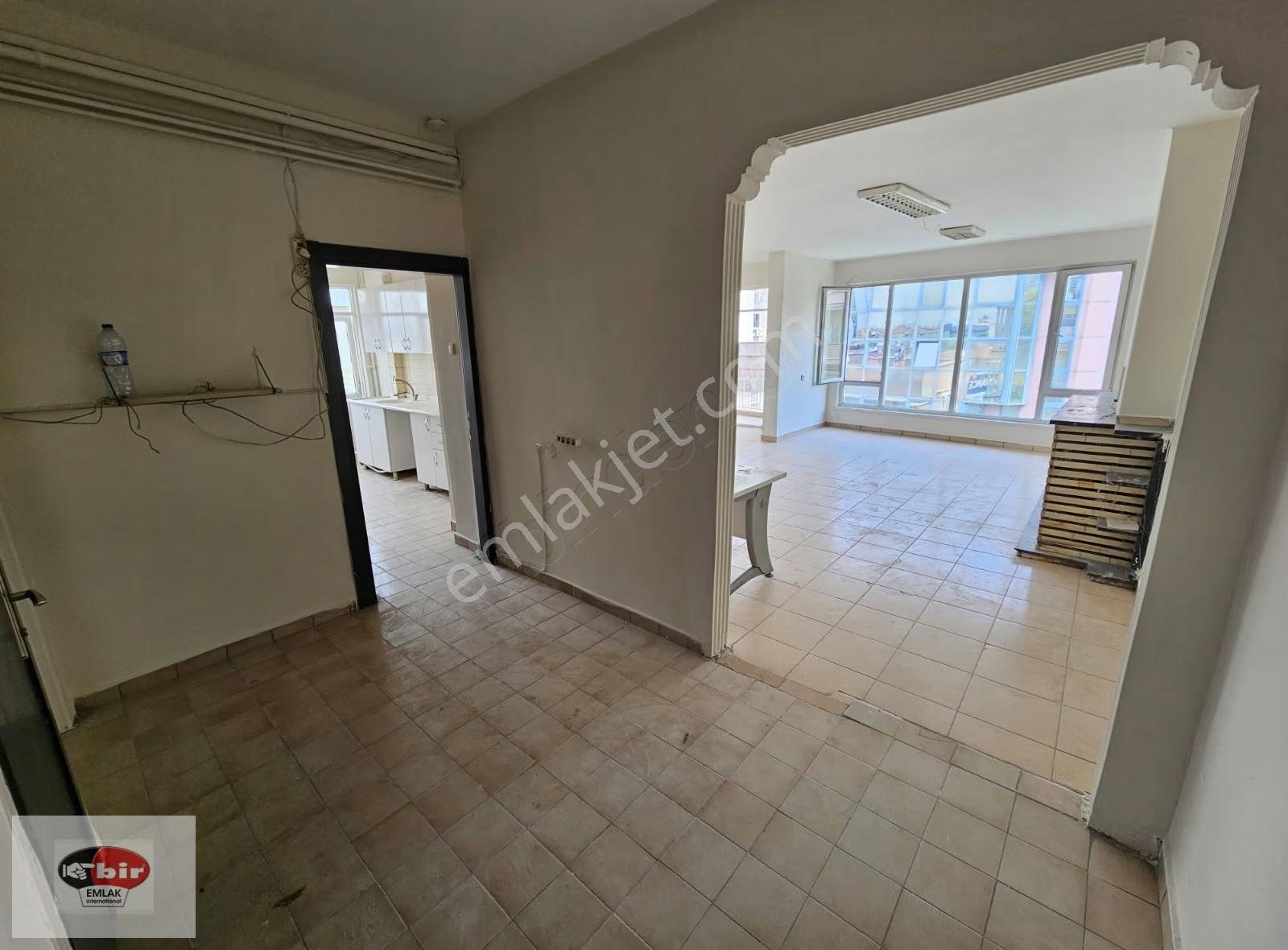 Tunalihilmi Caddesi Kuğulupark Yakını 140 M2 3+1 Kiralık Daire - Görsel 28