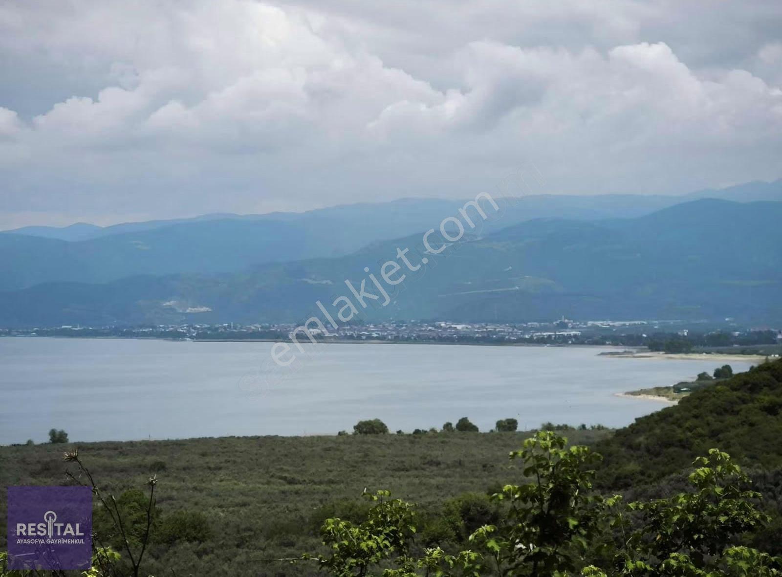 Bursa İznik Aydınlar Göl Manzaralı Yolu Var 820 M2 Satılık Tarla - Görsel 8