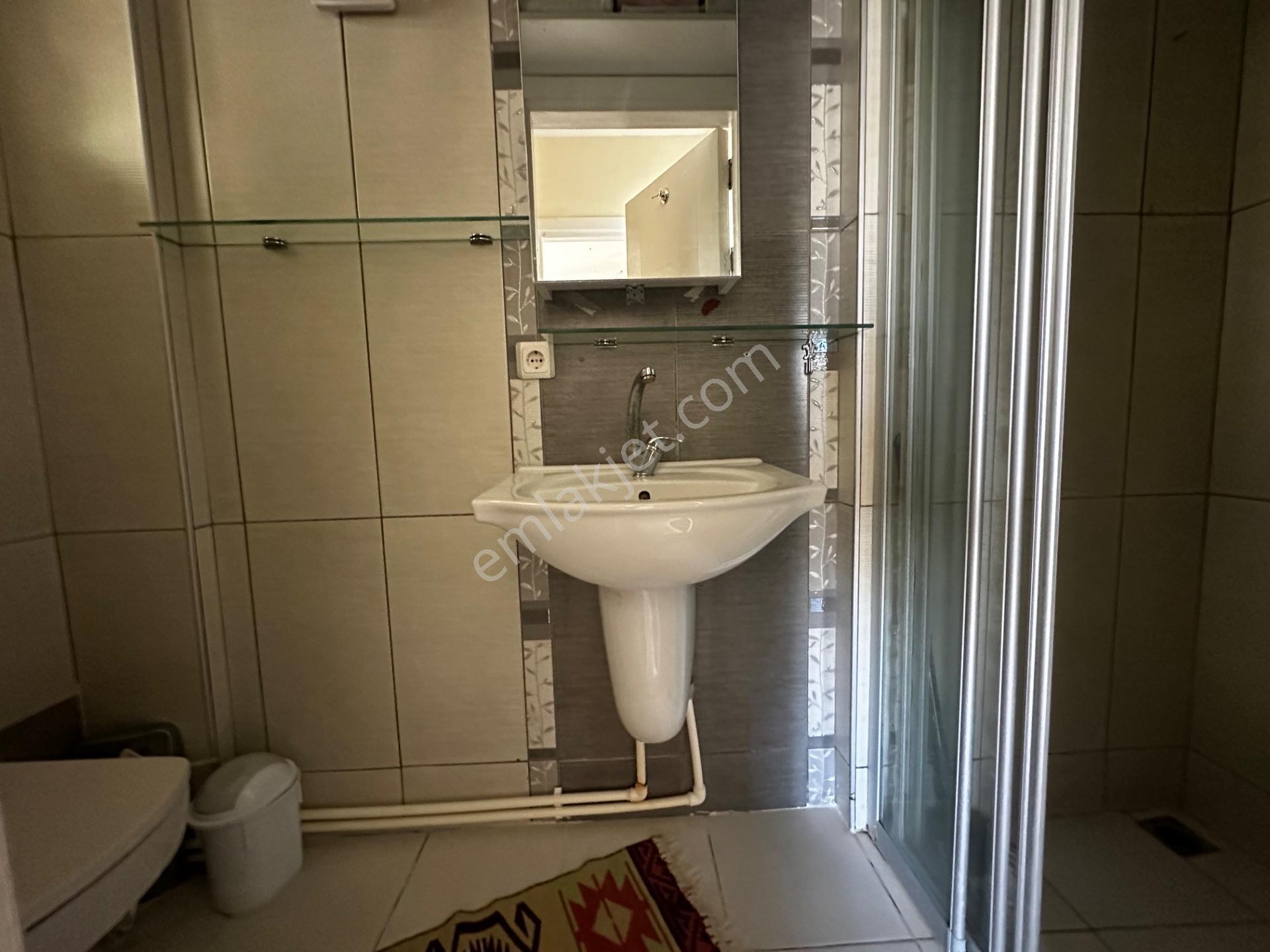 Bodrum Merkezde Denize Yakın 1+1 Eşyalı Daire - Görsel 12