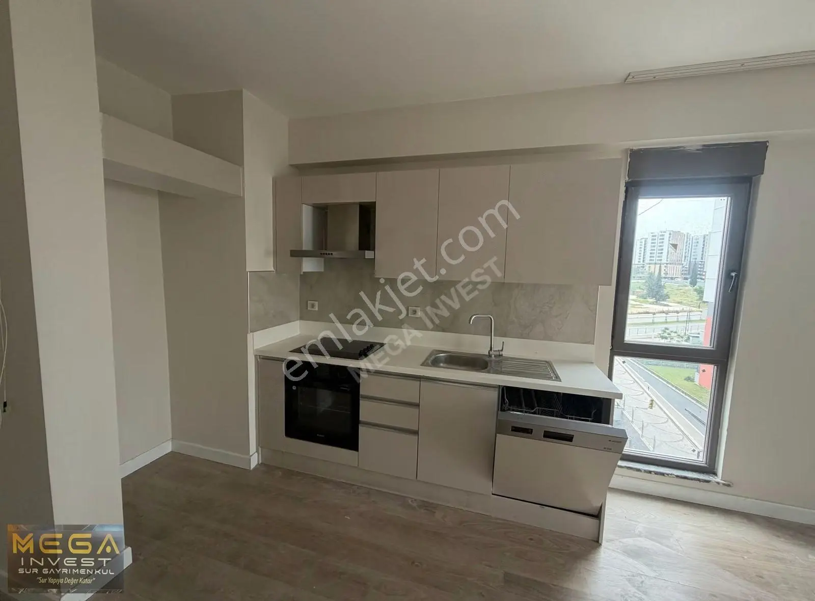 Mega İnvest'den Sur Cadde'de ''sıfır'' Satılık 1+1 61 M2 Daire - Görsel 3