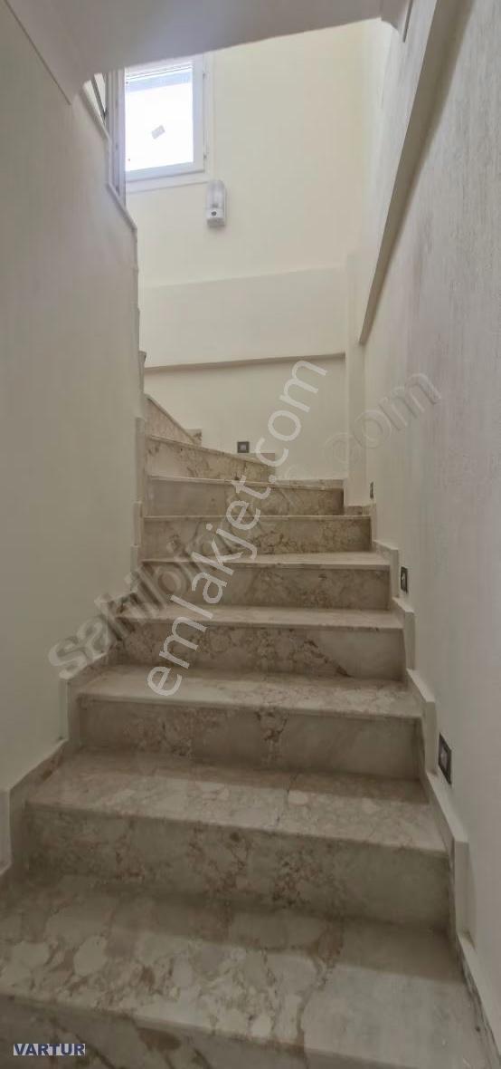 Seydikemer Gerişburunu Mahallesinde Satılık 2+1 Daire - Görsel 13
