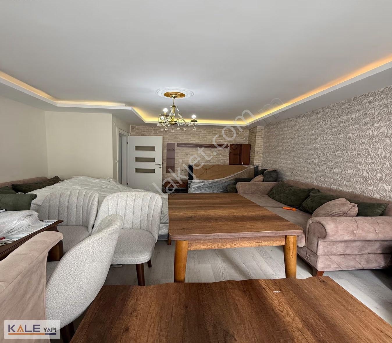 Bahçeşehir Konumunda Yatırımlık 2+1 Boş İskanlı Daire - Görsel 27