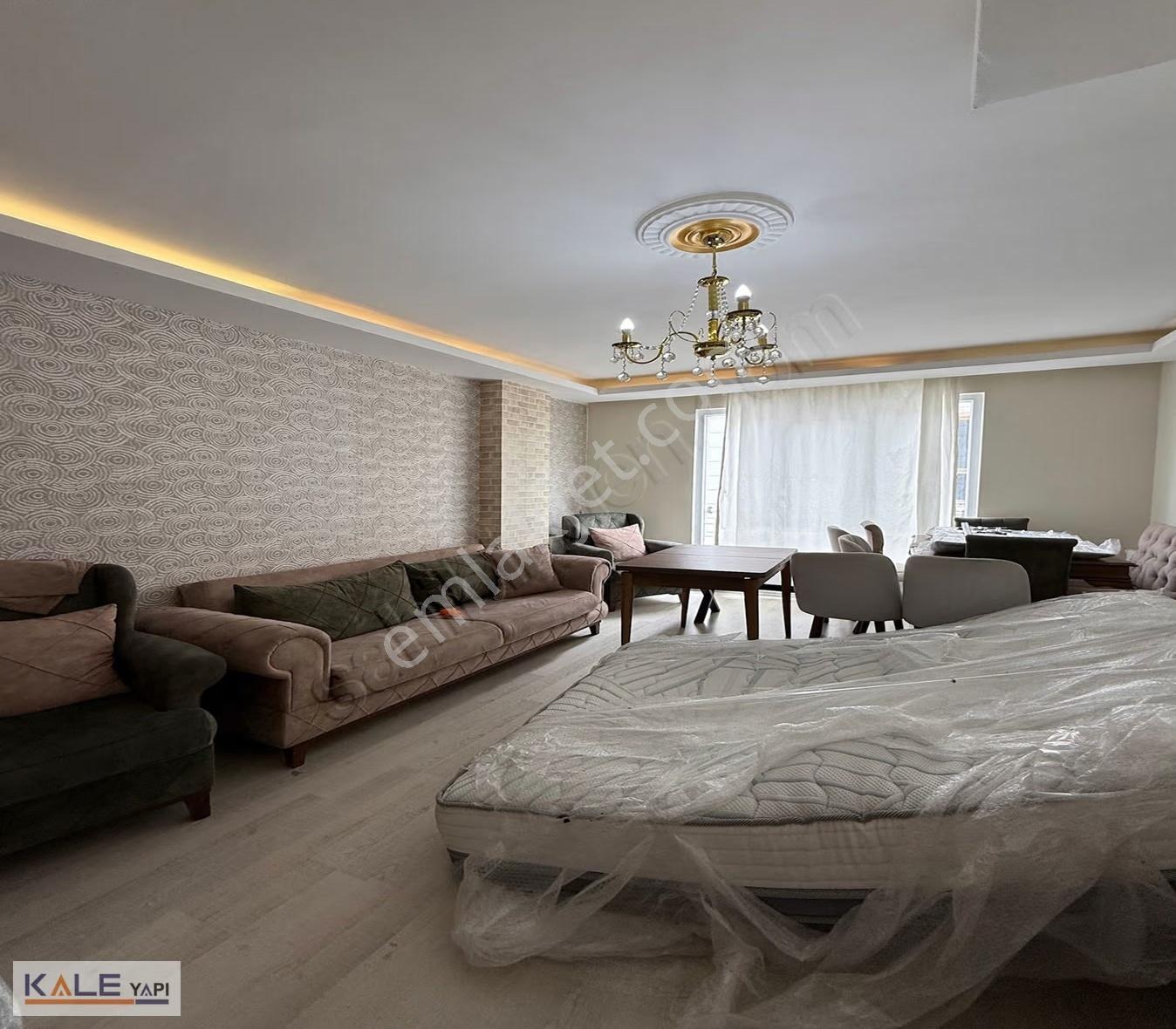Bahçeşehir Konumunda Yatırımlık 2+1 Boş İskanlı Daire - Görsel 29