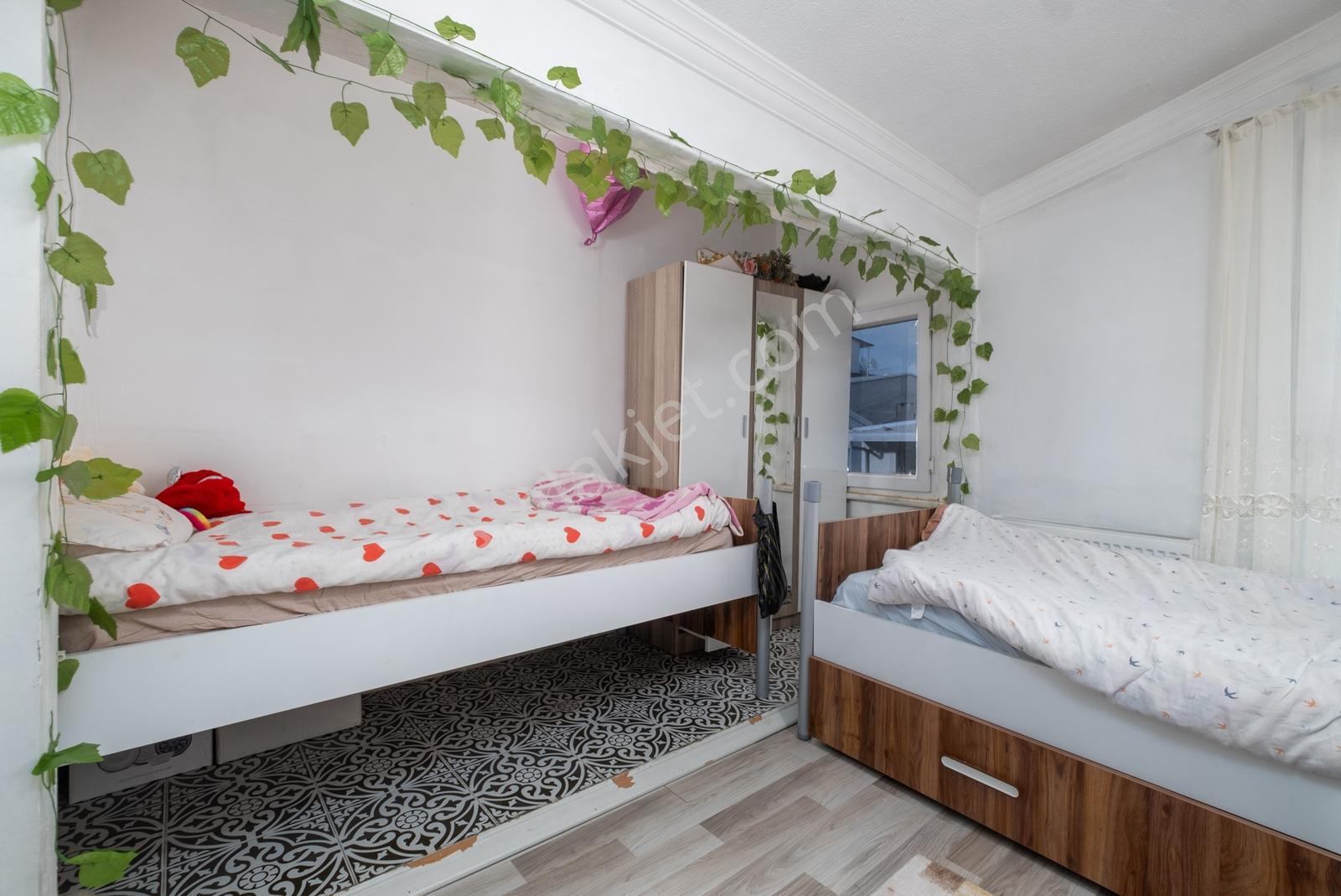 Remax Advantage'den Çamlıca Da Eşyalı Satılık 2+1 Dublex Daire - Görsel 19