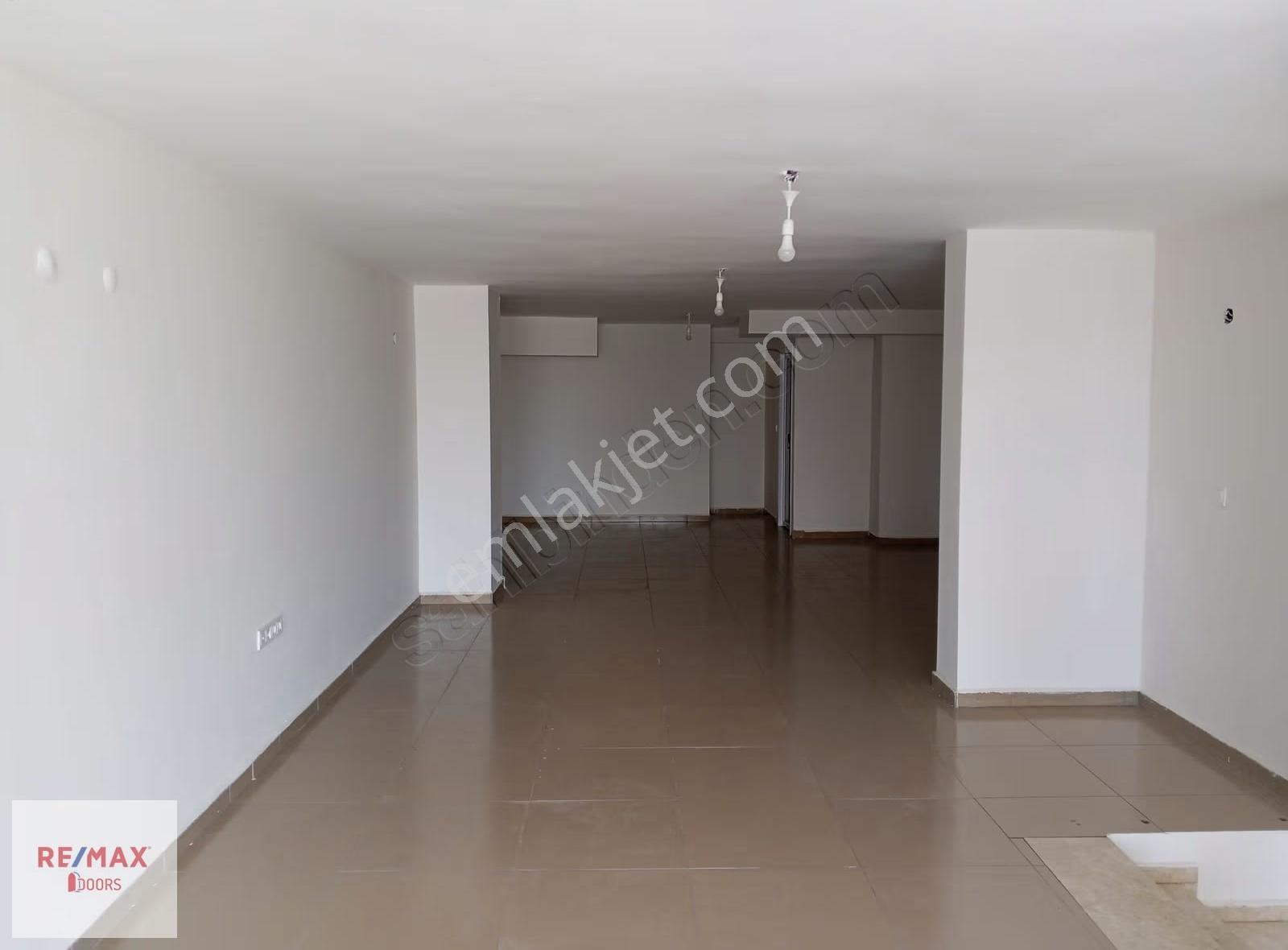 Kepez Habibler Mahallesi'nde Cadde Üzeri 3 Katlı Kiralık Dükkan - Görsel 11