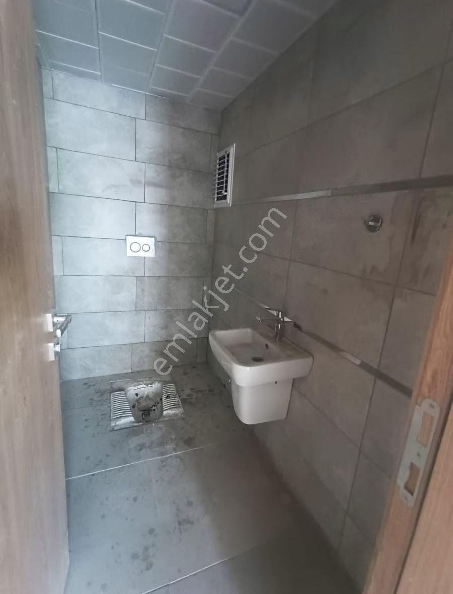 İkizler Gayrimenkul'den Fahti Lisesi Civarı Kiralık 3+1 Daire... - Görsel 4