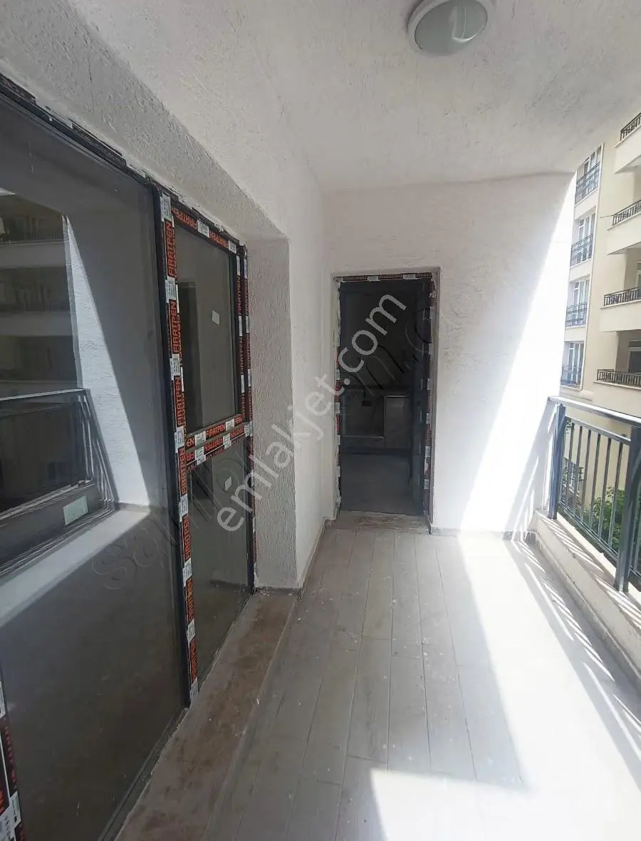 İkizler Gayrimenkul'den Fahti Lisesi Civarı Kiralık 3+1 Daire... - Görsel 3