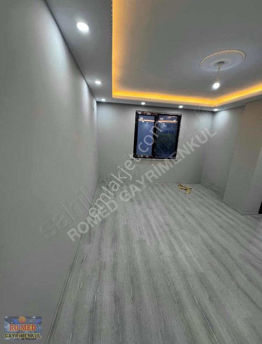 Arnavutköy Taşoluk'ta Kiralık 160m2 3+2 Dublex - Görsel 16