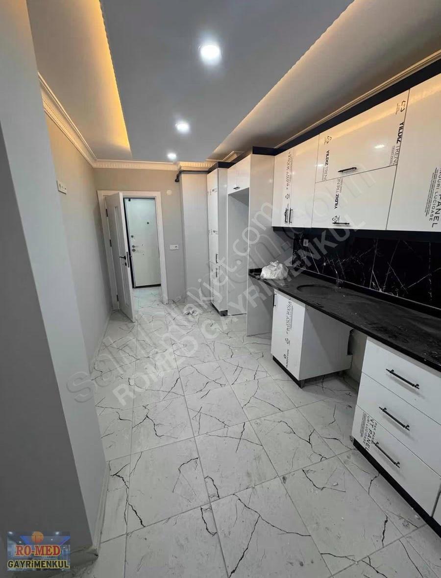 Arnavutköy Taşoluk'ta Kiralık 160m2 3+2 Dublex - Görsel 21