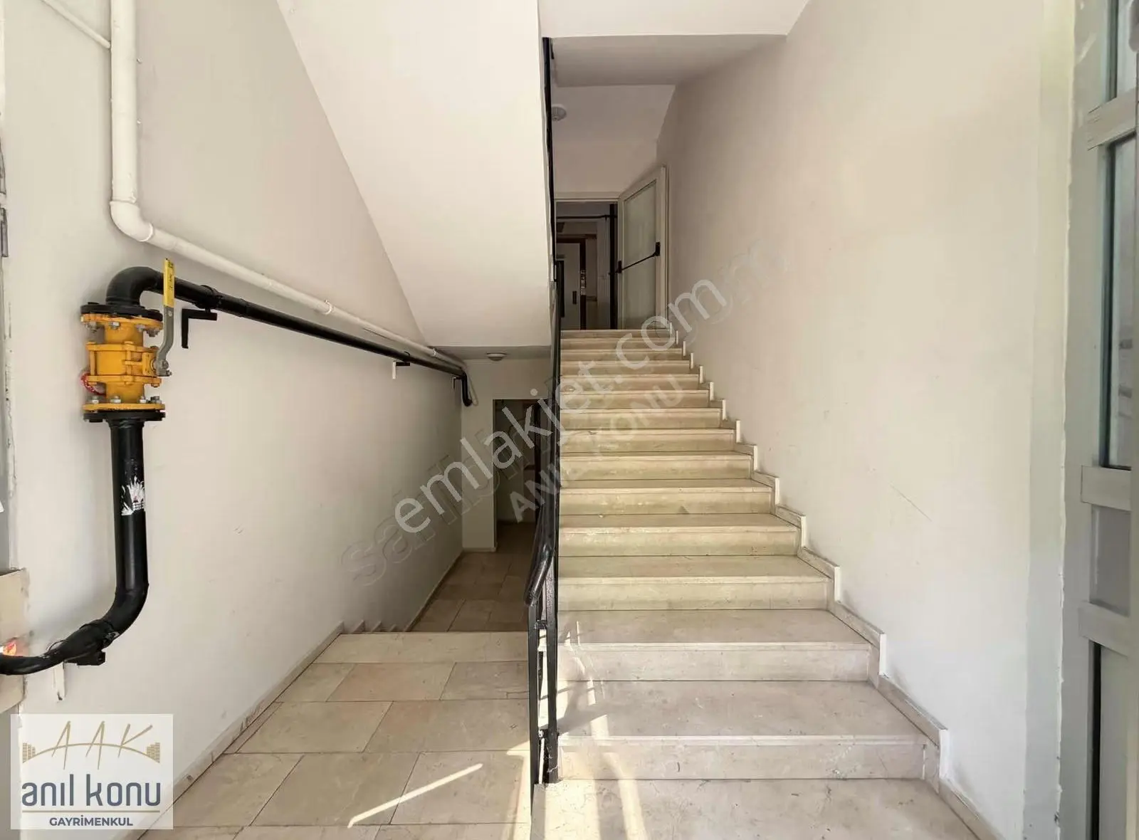 Anıl Konu'dan Beril Sitesinde 3+1 Eşyasız Kiralık Daire - Görsel 5