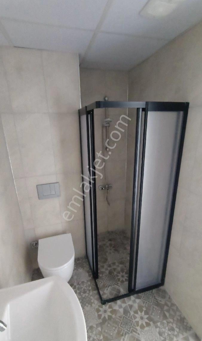 Atatürk Mahallesi Merkezî Konumda 1+1 Sıfır Kiralık Daire - Görsel 6