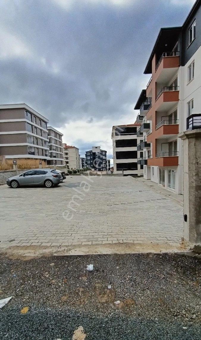 Atatürk Mahallesi Merkezî Konumda 1+1 Sıfır Kiralık Daire - Görsel 11