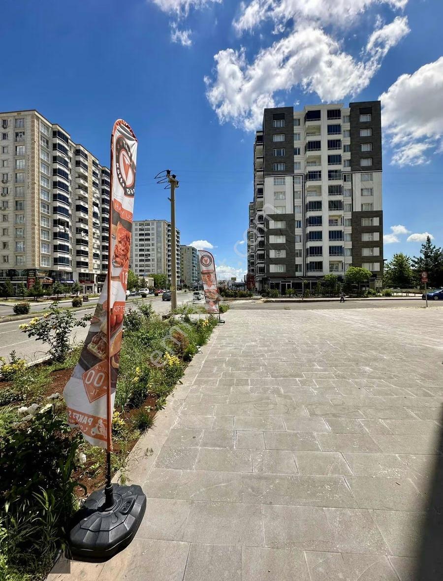 Stadın Arkası Güneş Düğün Salonu İlerisi Kiralık Dükkan - Görsel 7