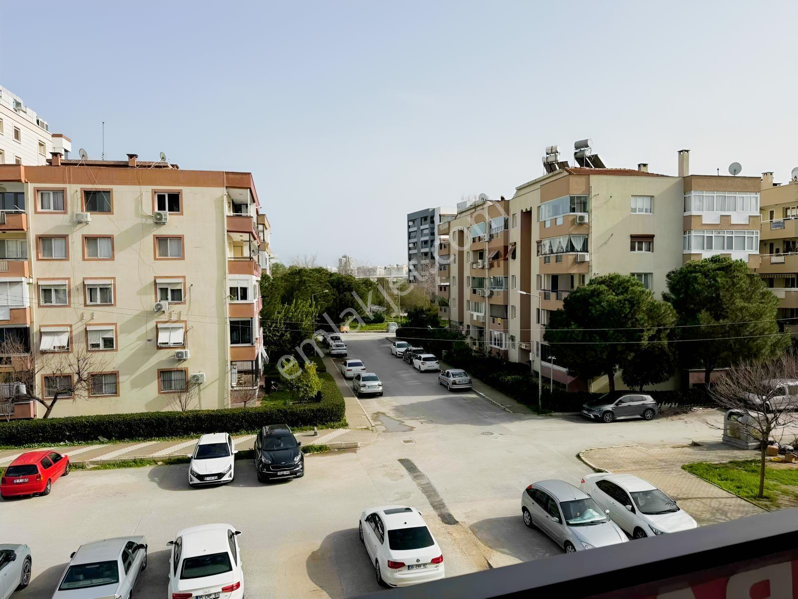 Ataşehir Aura Sitesinde, Sıfır, Geniş, Eşyalı Kiralık 1+1 - Görsel 7