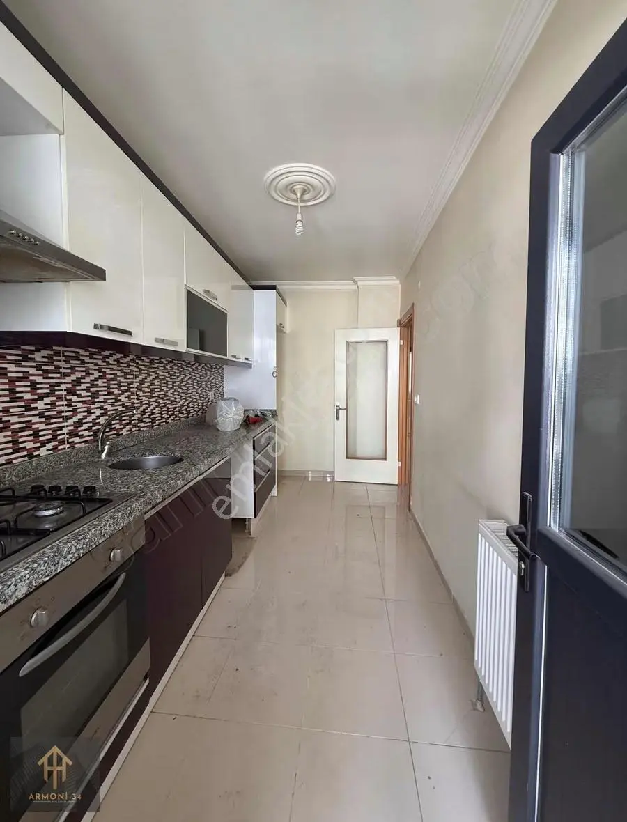 Güzelyurt Metrobüse 10 Dakıka Mesafede Kıralık 2 + 1 Daıre - Görsel 9