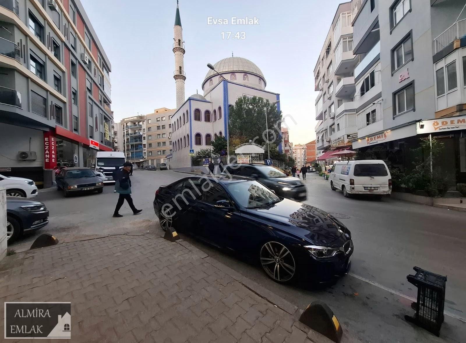 Yeşilyurt Yıldız Cadde Üzeri Köşe Satılık 2 Tapu Tek Dükkân - Görsel 9