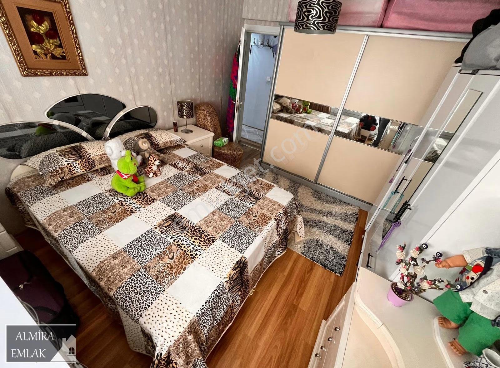 Yeşilyurtta 3+1 Daire 115m2 Ara Kat Bakmlı Köşe Daire - Görsel 18