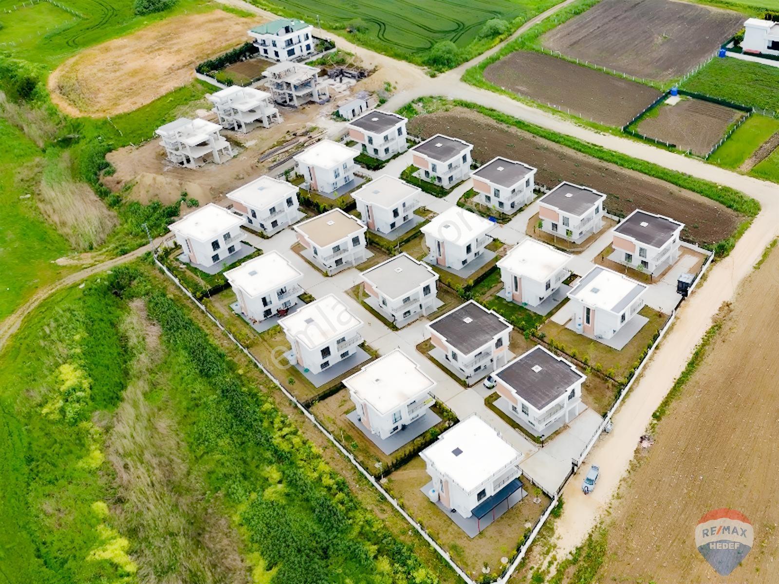 Remax Hedef Ten Celaliye De Oturuma Hazır Fırsat Villa - Görsel 26