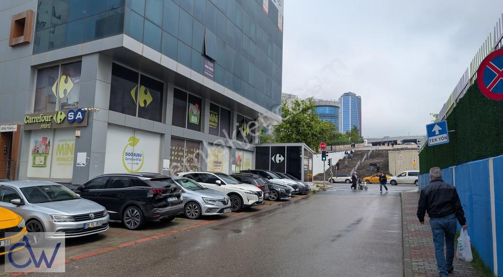 Kartal Cevizlide Satılık Yüksek Kira Getirili Cadde Üzeri Dükkan - Görsel 13