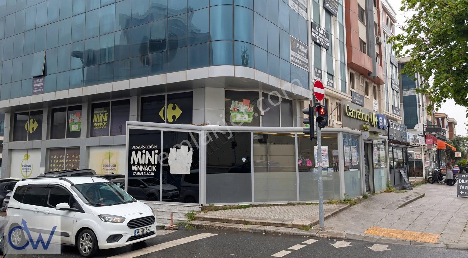Kartal Cevizlide Satılık Yüksek Kira Getirili Cadde Üzeri Dükkan