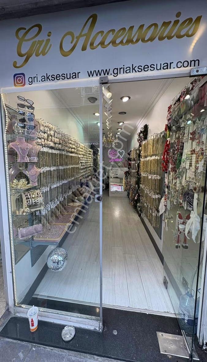 Bayrampaşa Demirkapı Cad. Satılık 15m² Dükkan - Görsel 2