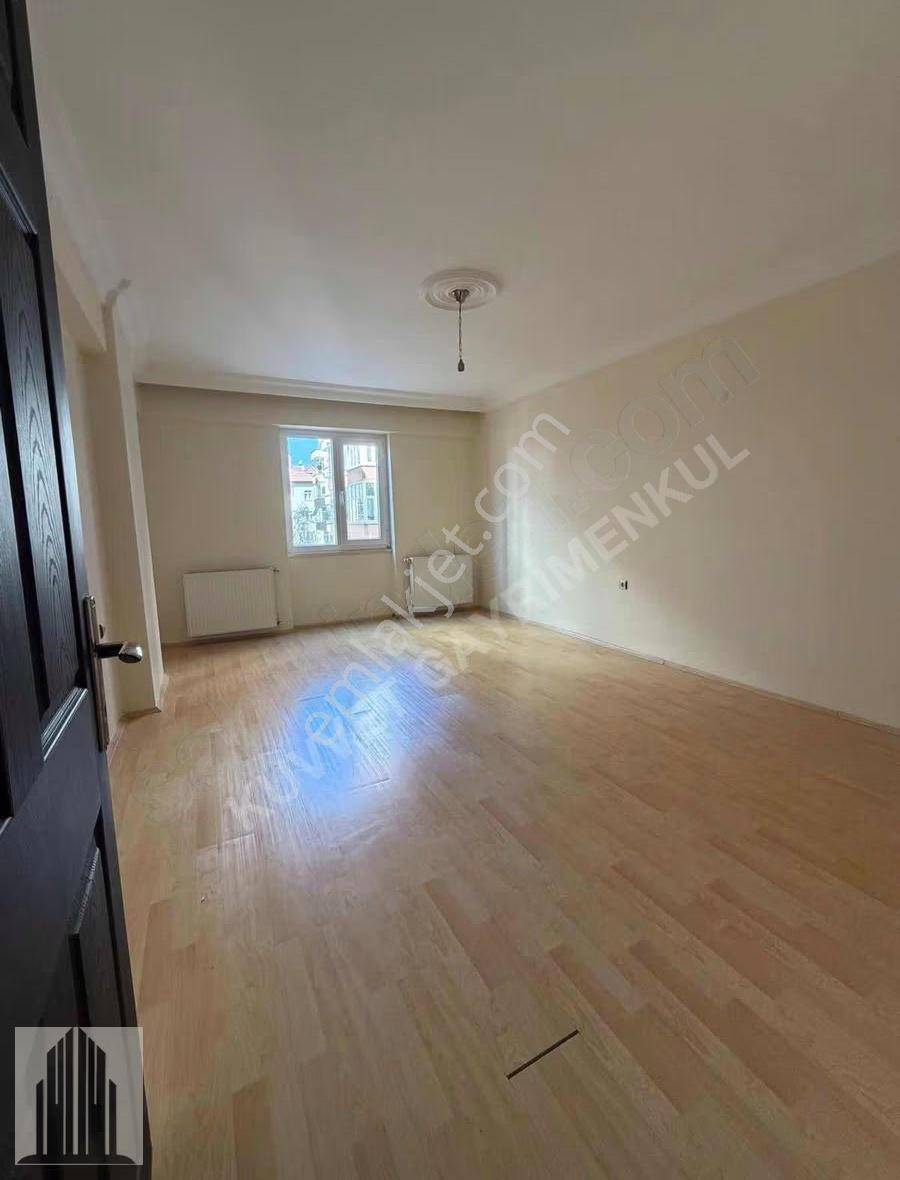 Kuvvetten Çok Merkezi Lokasyonda 2+1 Amerikan Mutfak Kiralık - Görsel 3