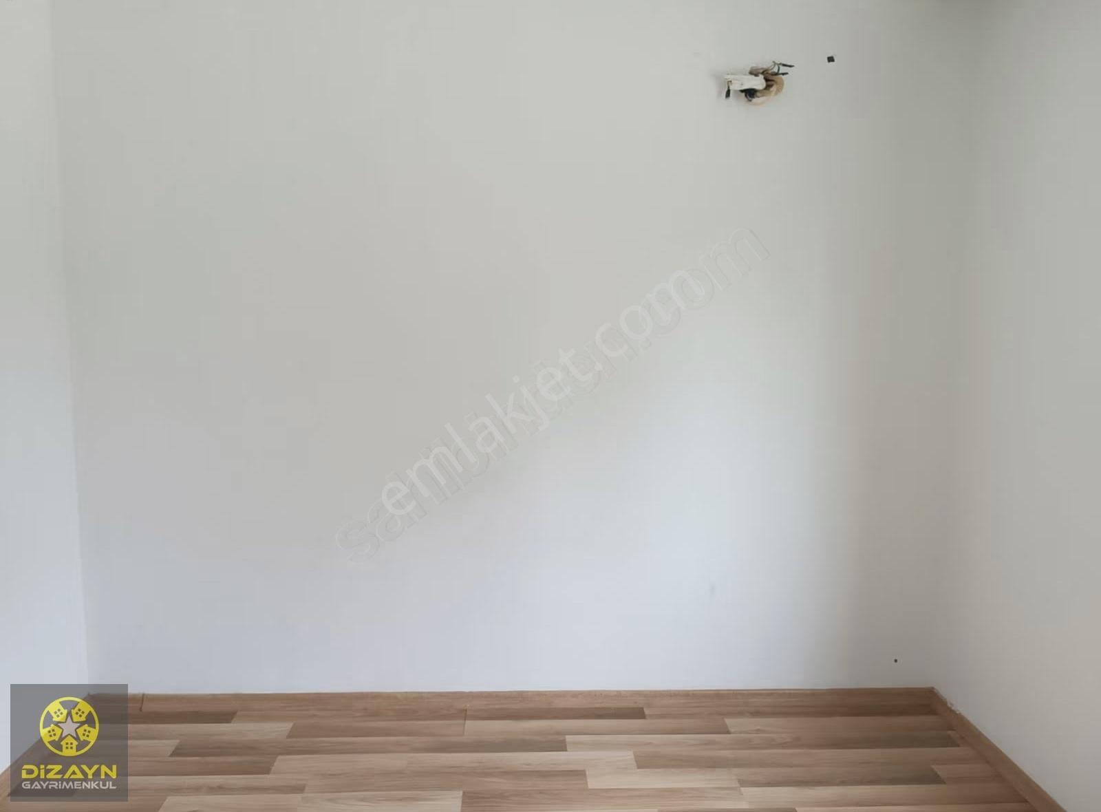 Kuşadası Merkezde Havuzlu Güvenlikli Sitede Kiralık 3+1 Daire - Görsel 20