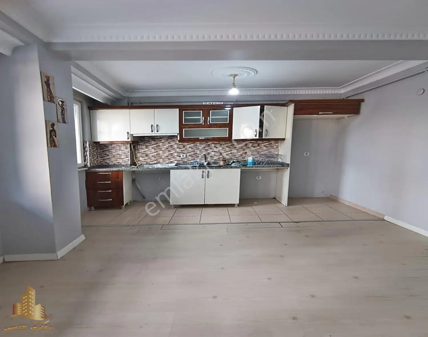 Bahçeşehir Bağlantı Yolunda Kelepir Yatırımlık 1+1 Daire