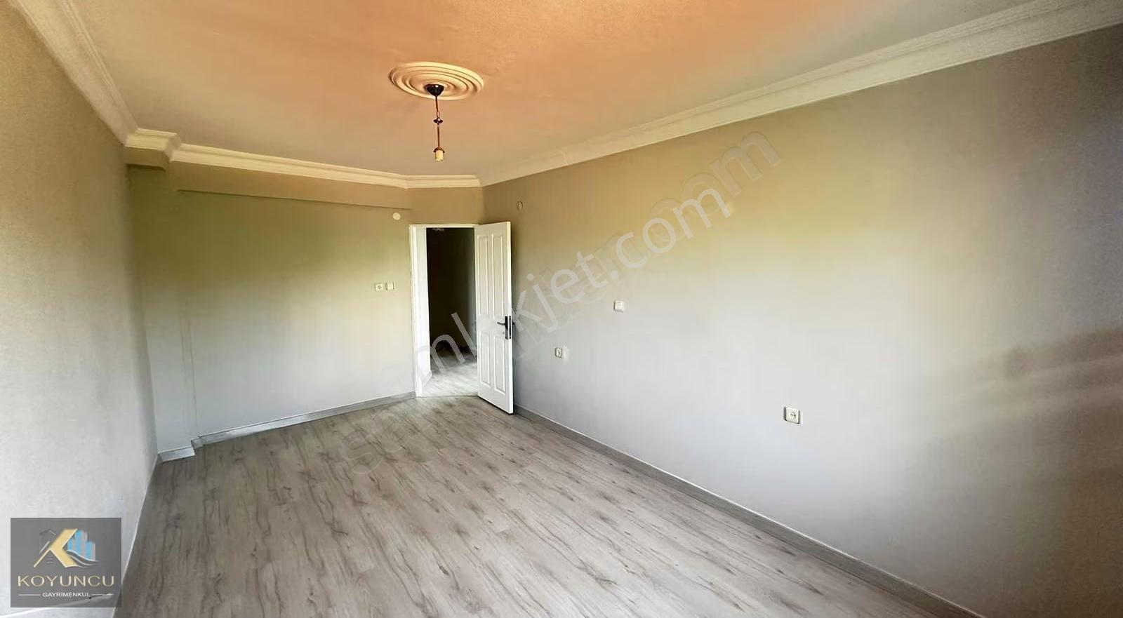 ^koyuncu Gyrm^den Yeniçiftlik'te 3 Ayrı Daire Şeklinde Müstakil - Görsel 20