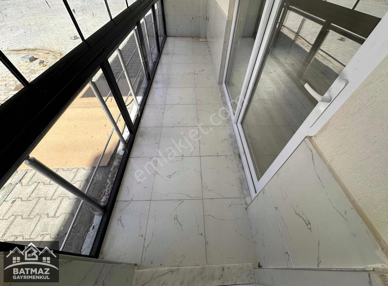 Batmaz'dan Beykent 4.etap'da 2+1 Kiralık Lüks Daire - Görsel 35